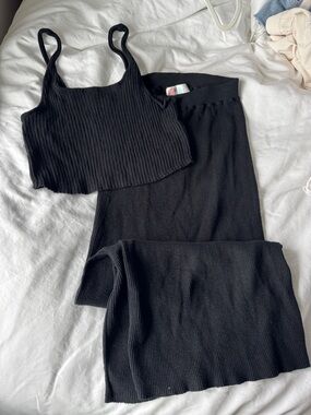 Free people beach set  Black Ribbed Crop Tank & Midi Skirt Set (medium)